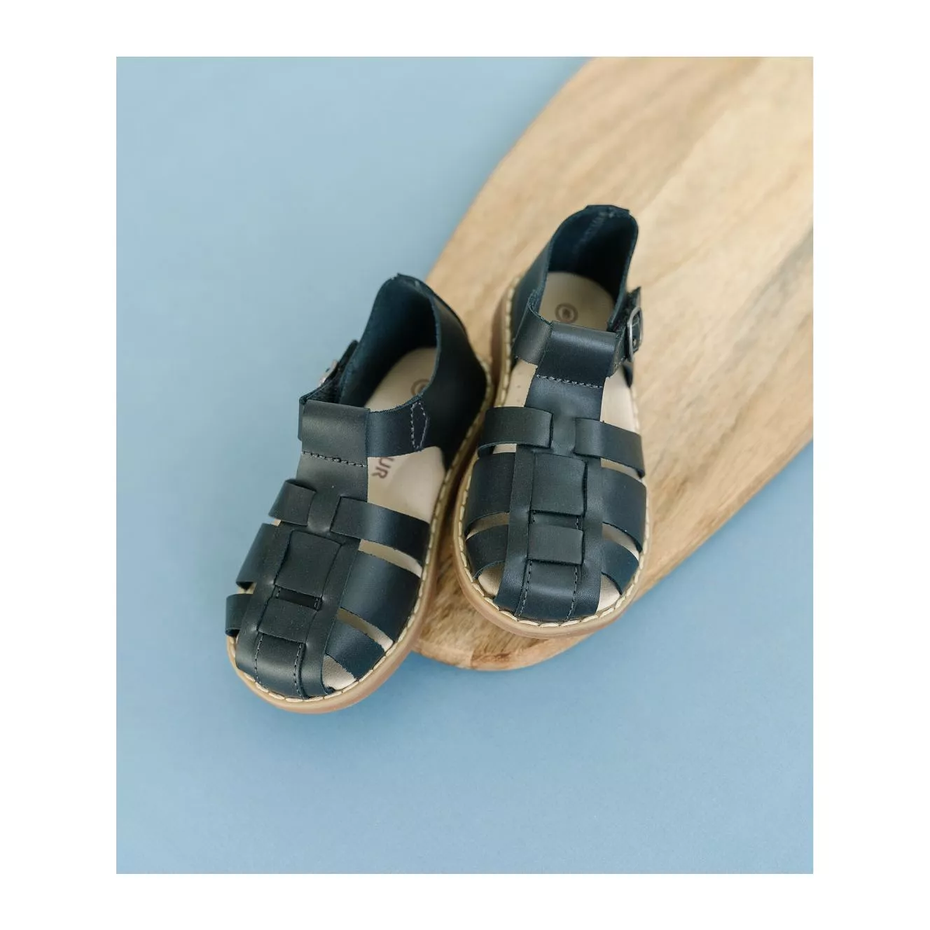 Aiden Fisherman Sandal