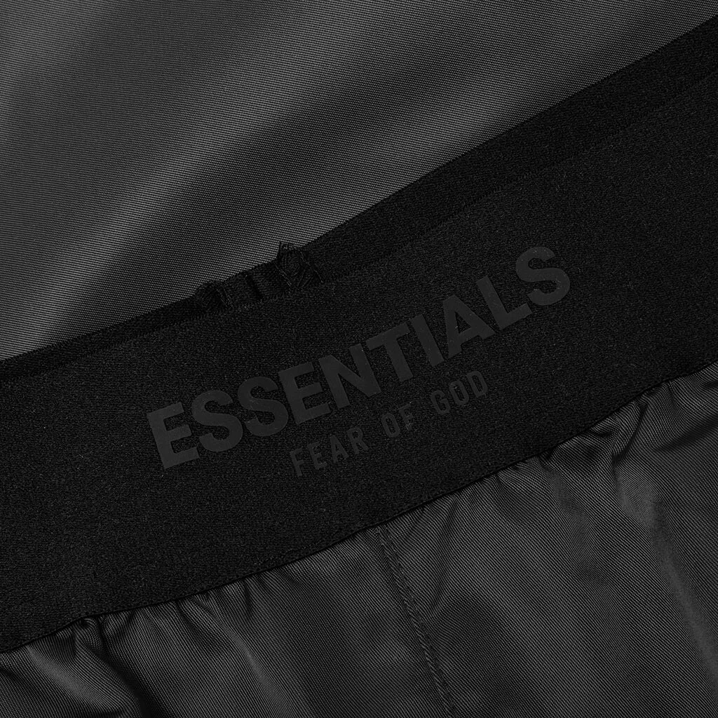 Essentials Relaxed Trouser - Iron