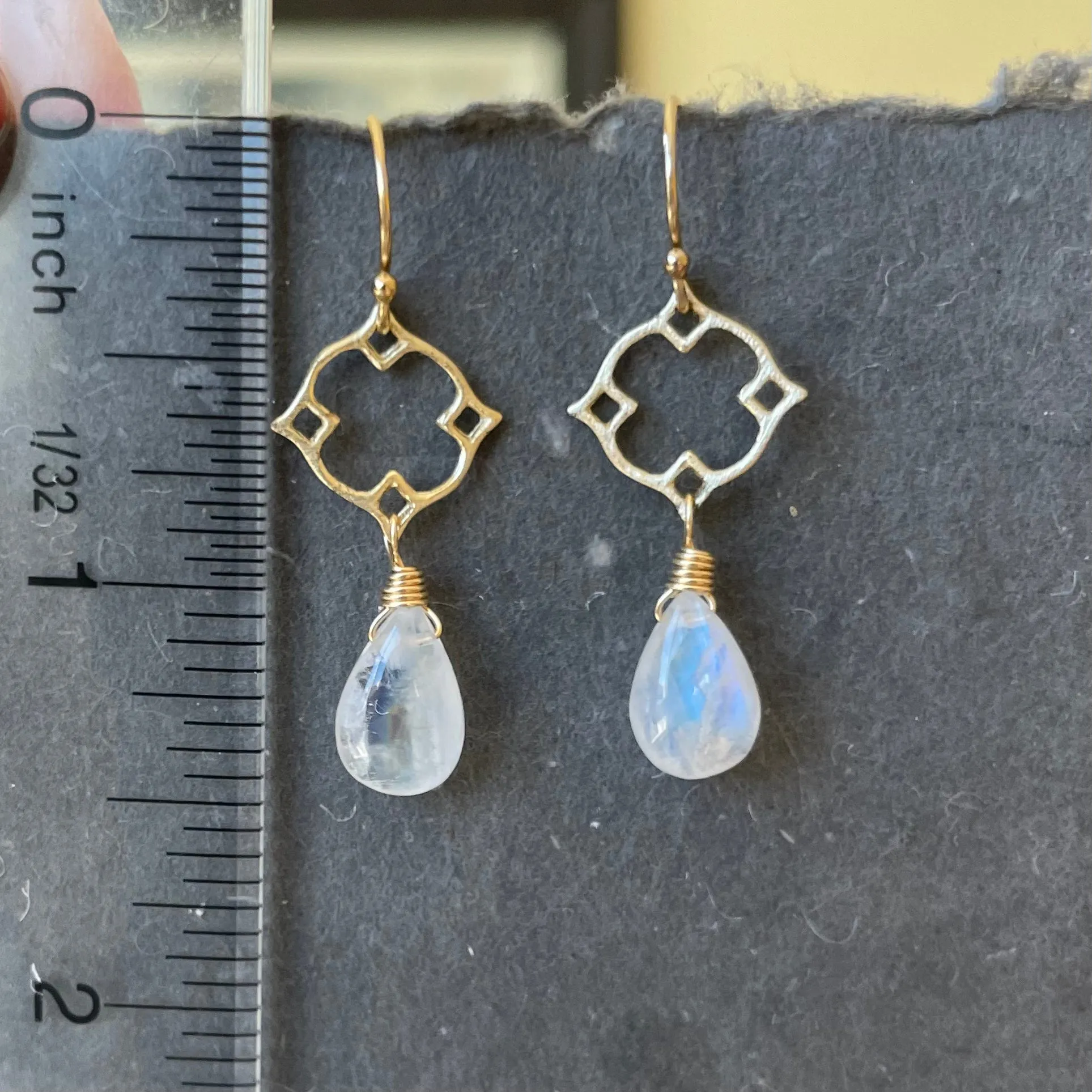 Rainbow Moonstone, Morocco, Smooth Pear cut no 902