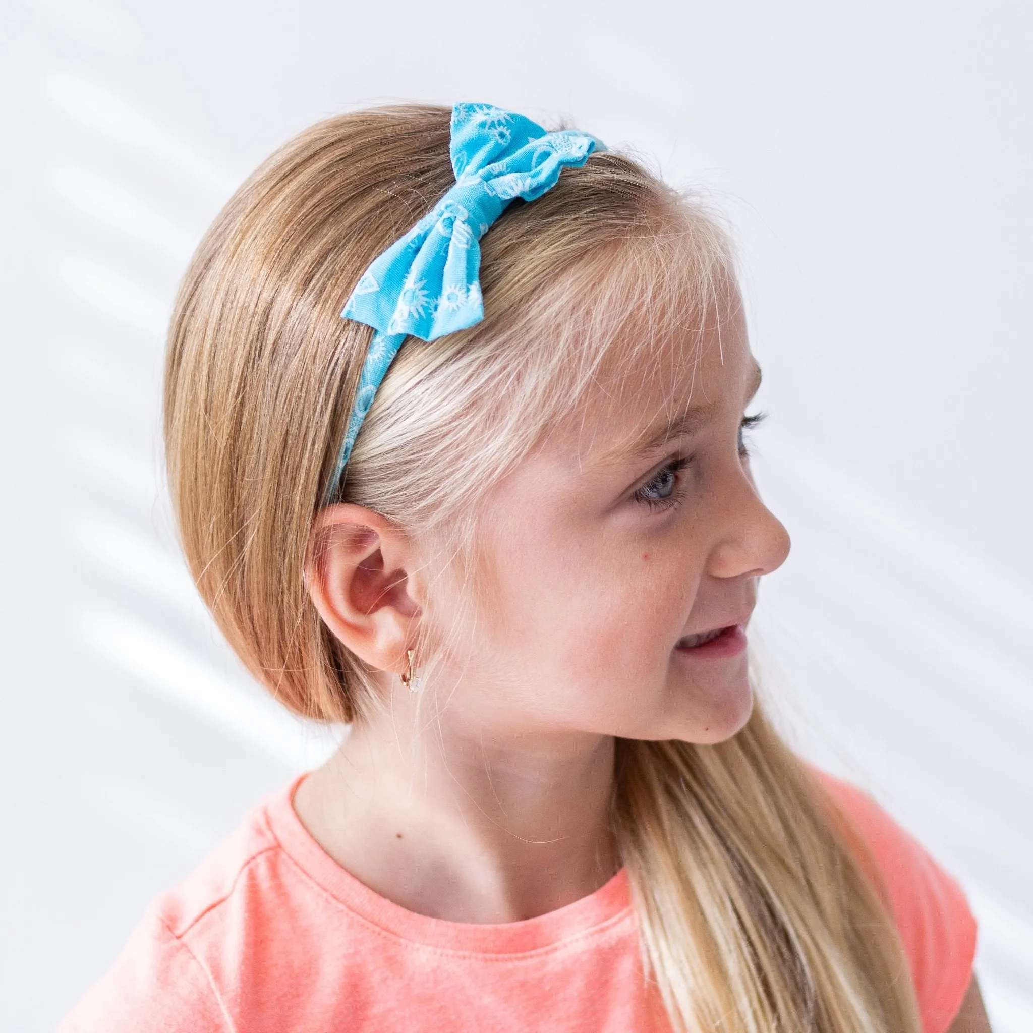 Thin Eyelet Lace Bow Headband